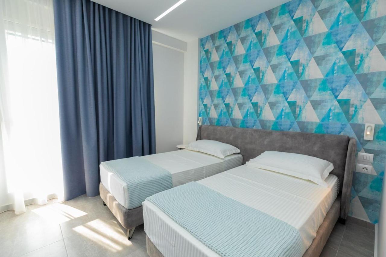 Corallo Rooms Himare Esterno foto